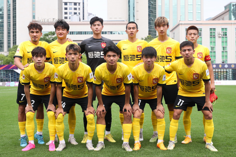 能以, inews, 赛季带领八