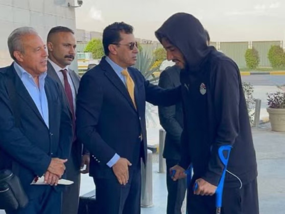 虽然伯恩利, https